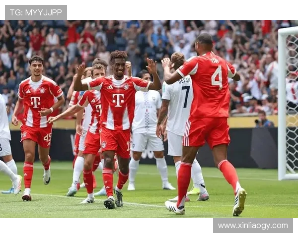 中国独苗周通创历史！世俱杯替补登场对阵拜仁(2)